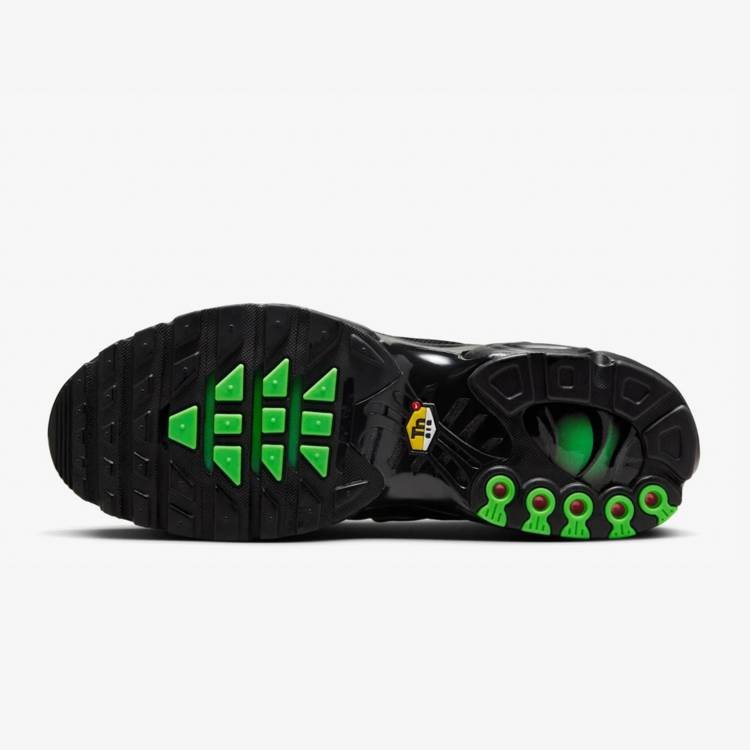 Nike Air Max Plus Tn Shattered Glass