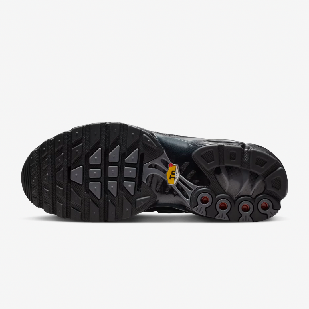 Nike Air Max Plus Tn Black Dark Grey