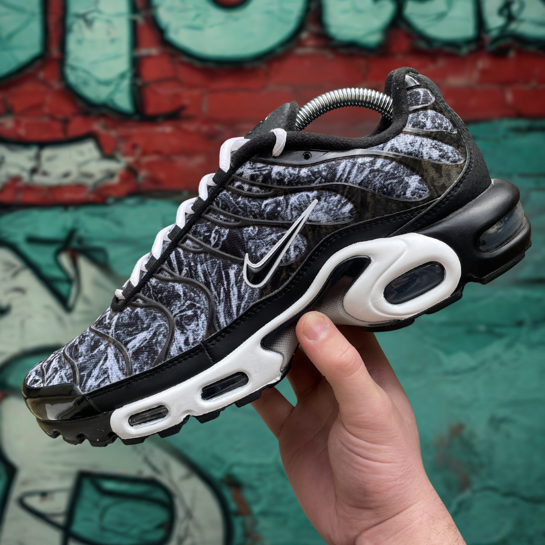Nike Air Max Plus Tn Shattered Ice Black